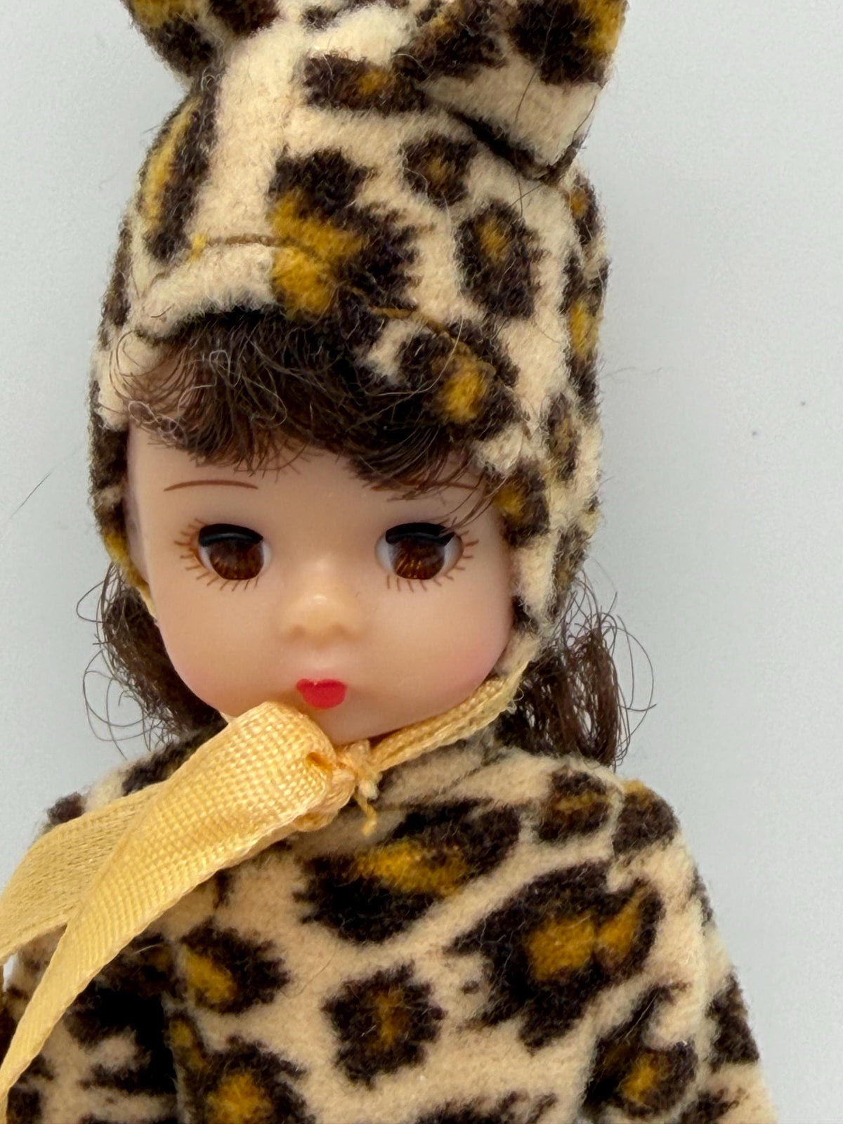 McDonald’s Madame Alexander Leopard costume mini doll Happy Meal toy