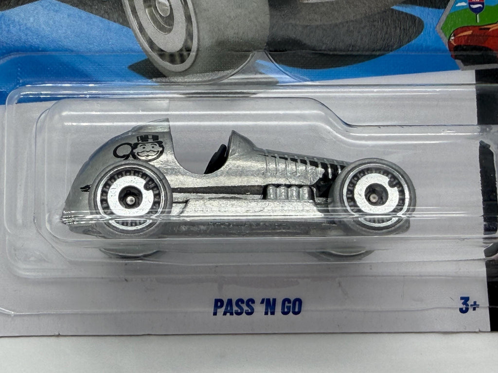 Monopoly 90th anniversary Pass ‘n Go Hot Wheels  die cast game piece car on card