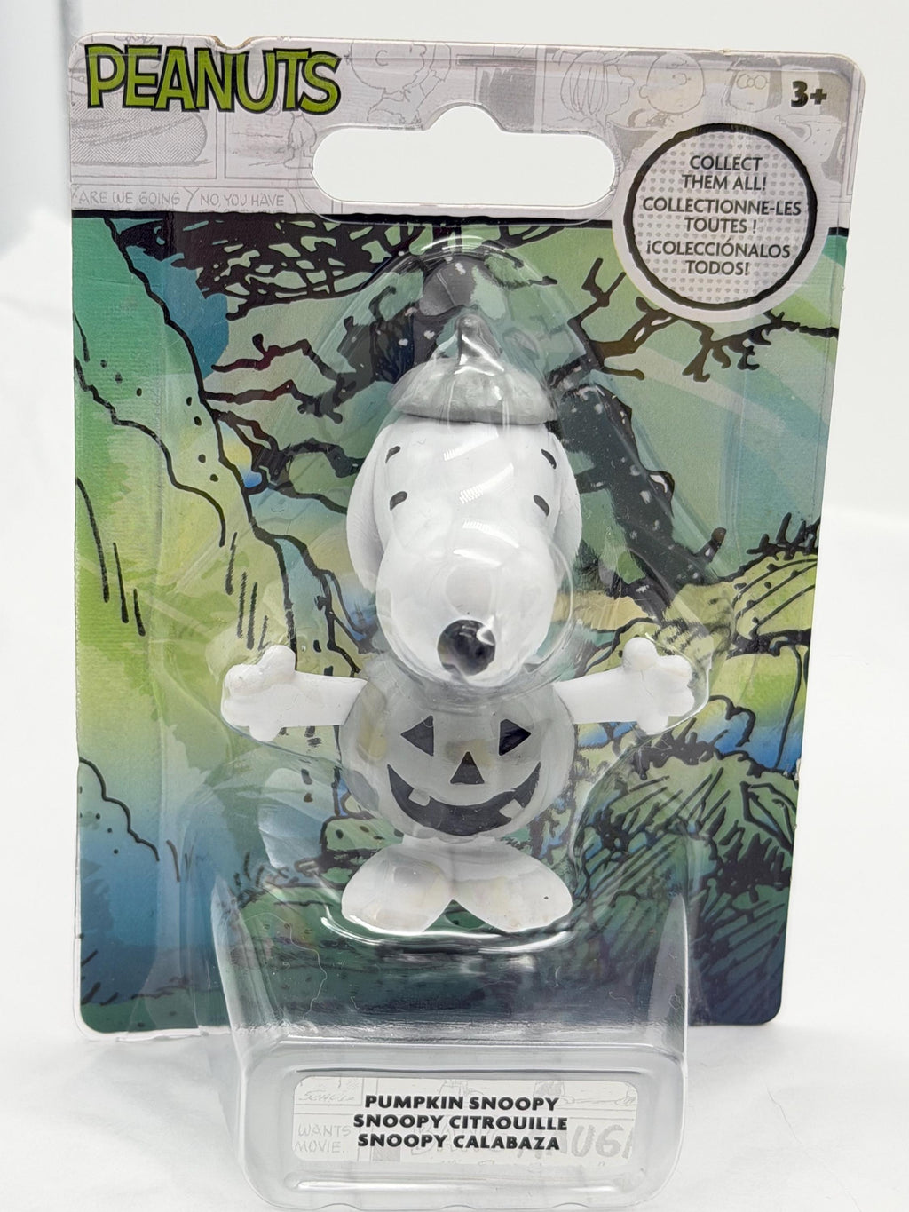 Peanuts black and white Halloween figures full set Charlie, Lucy and Snoopy