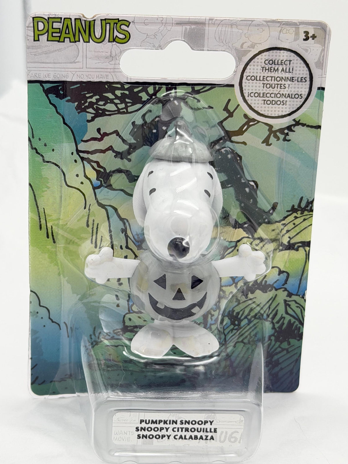 Peanuts black and white Halloween figures full set Charlie, Lucy and Snoopy