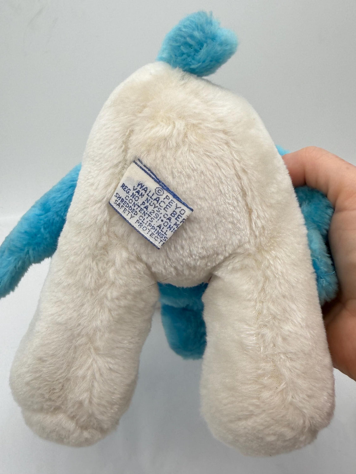 1978 Peyo / Wallace Berrie  Smurfs plush doll