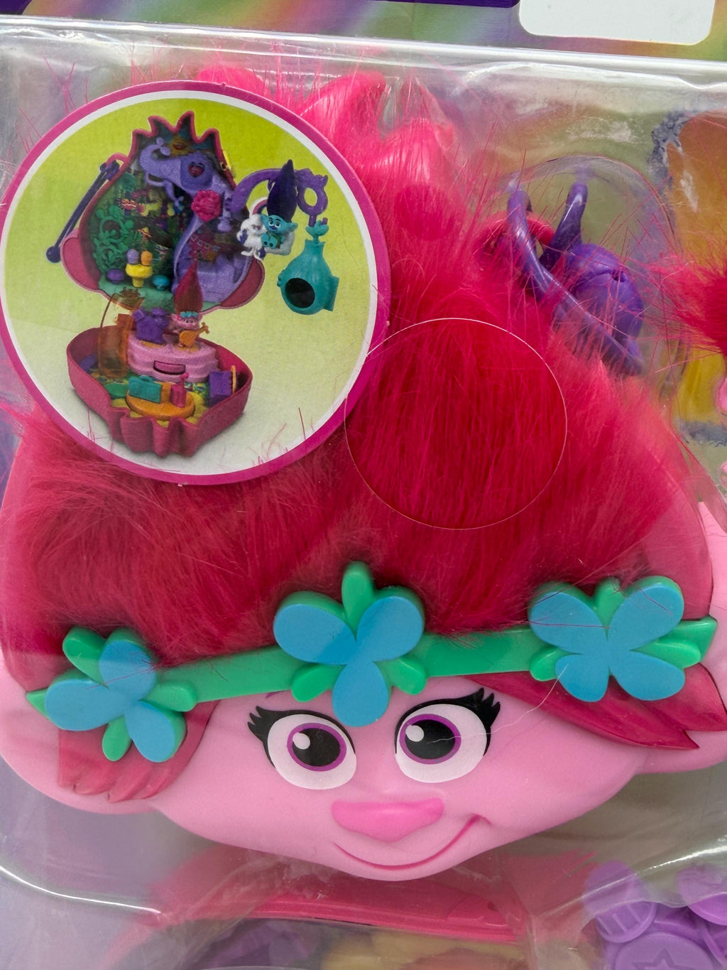Polly Pocket x Trolls playset with Poppy and Branch