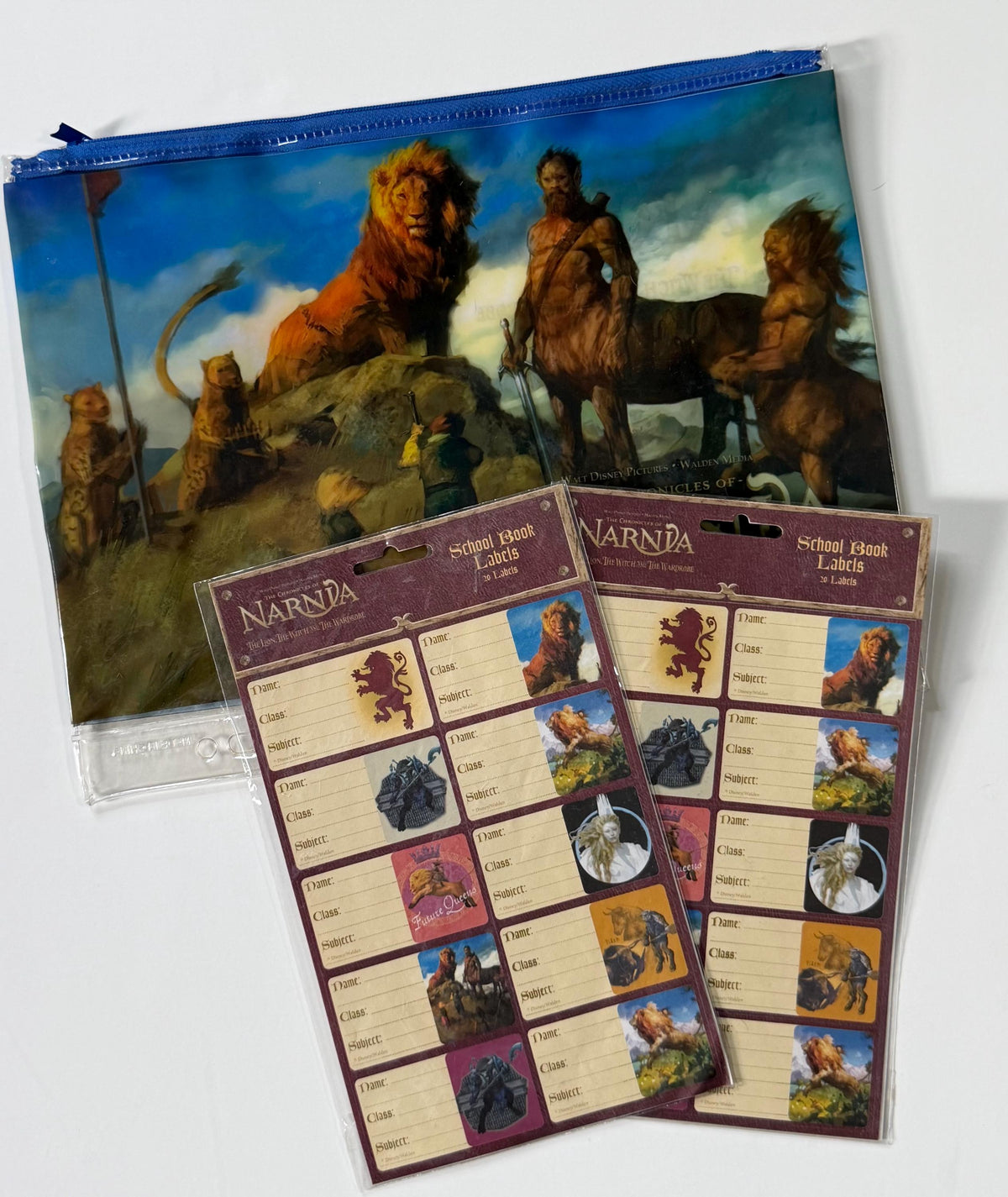 Chronicles of Narnia The Lion Witch and the Wardrobe film school pencil bag and supplies set