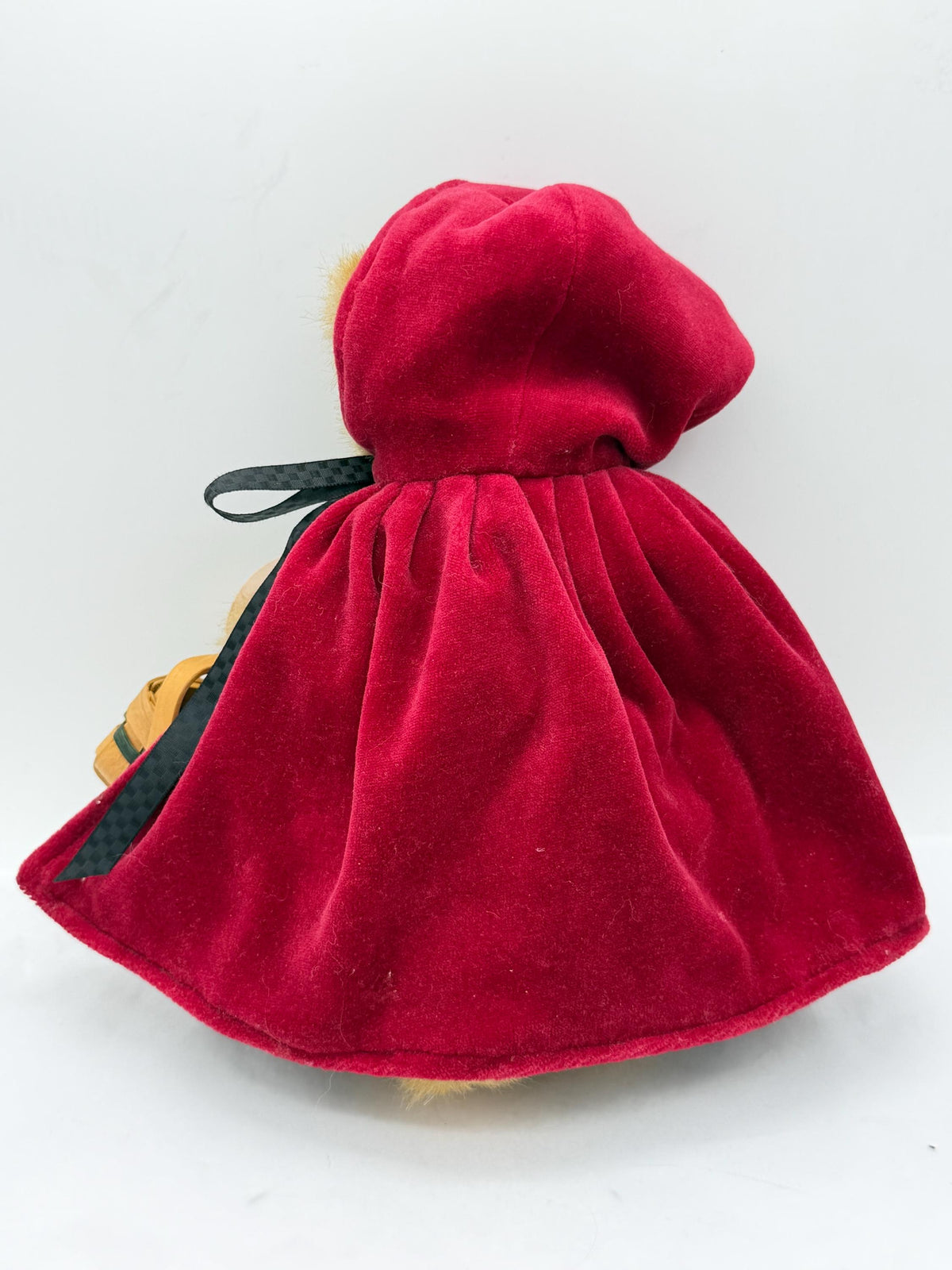 Boyd’s Bears Little Red Riding Hood Bailey Bear plush with tags