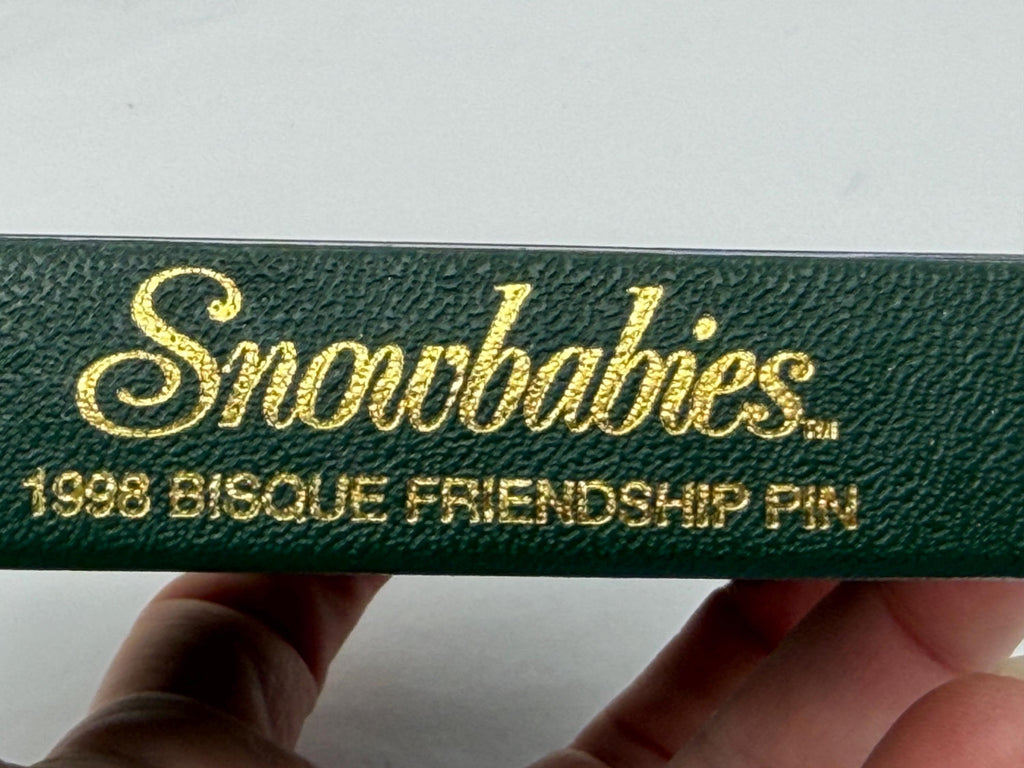 Department 56 Snowbabies 1990s friendship pin