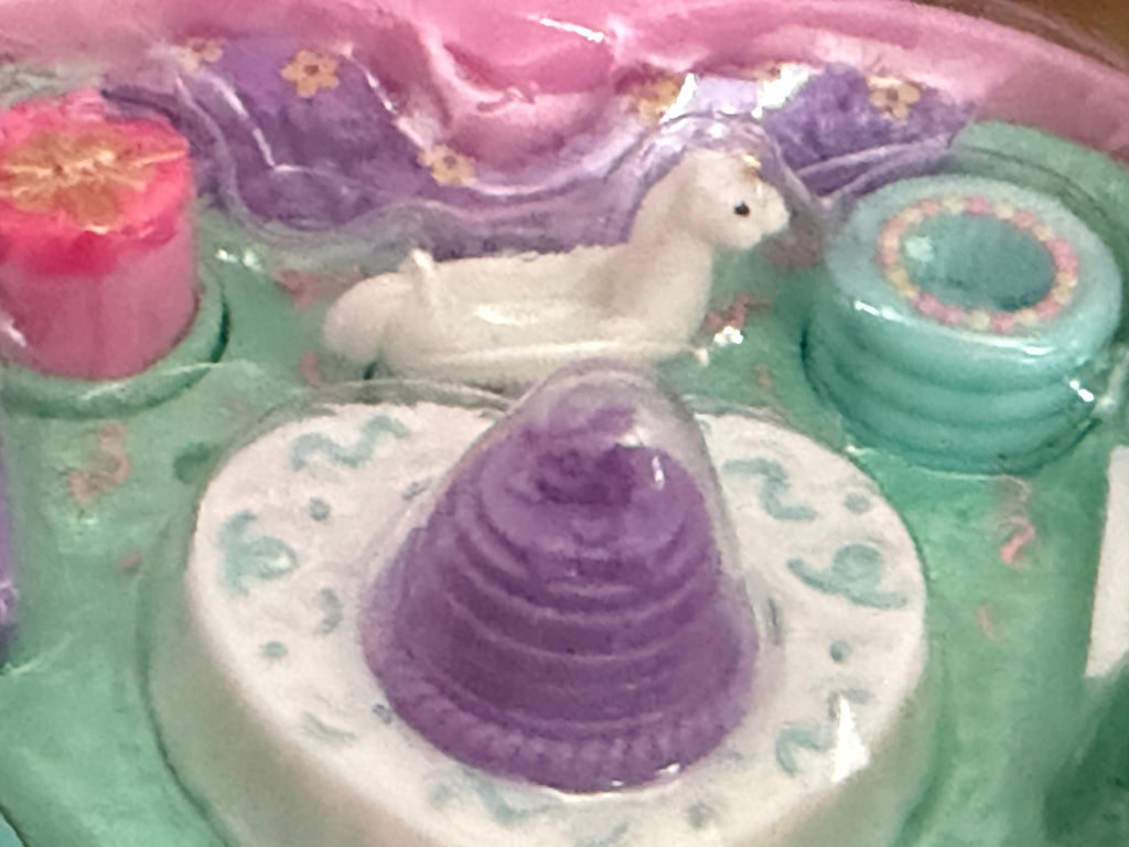 Polly Pocket Keepsake Collection 35th Birthday Partytime Stamper playset