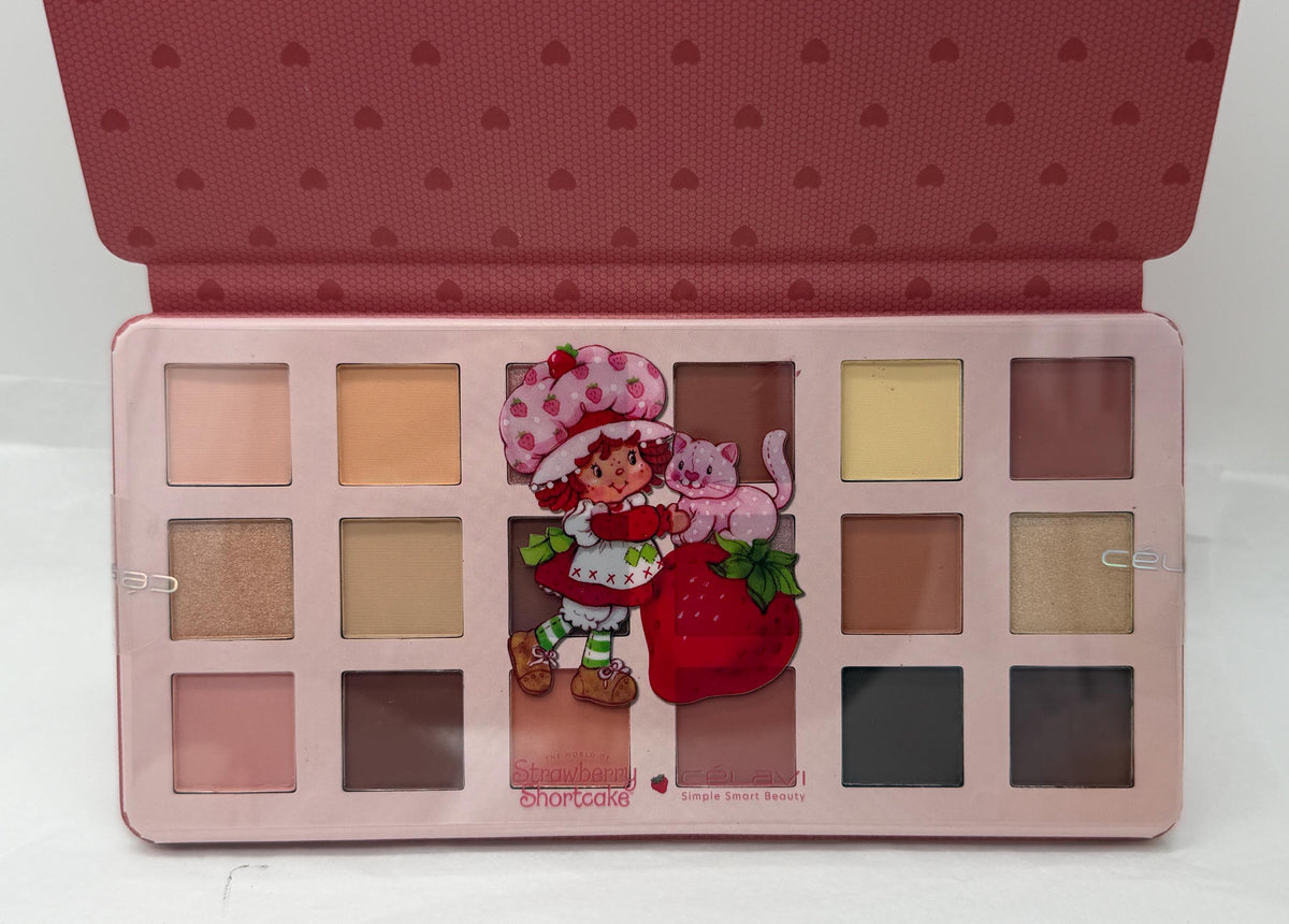 Strawberry Shortcake and Custard x Celavi Ribbon Rush  eyeshadow palette