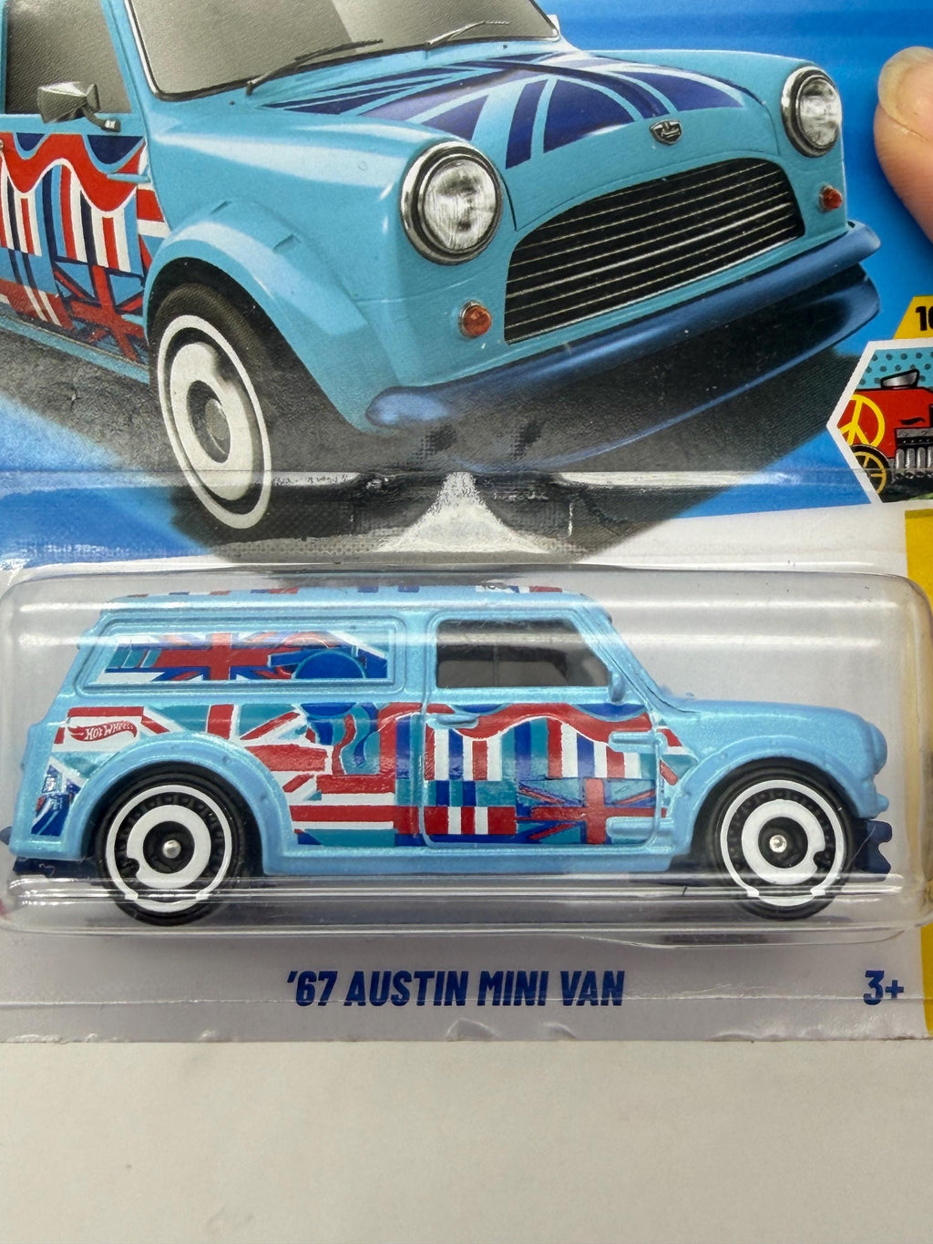 Hot Wheels  ‘67 Austin Mini Van Union Jack die cast Art Cars on card
