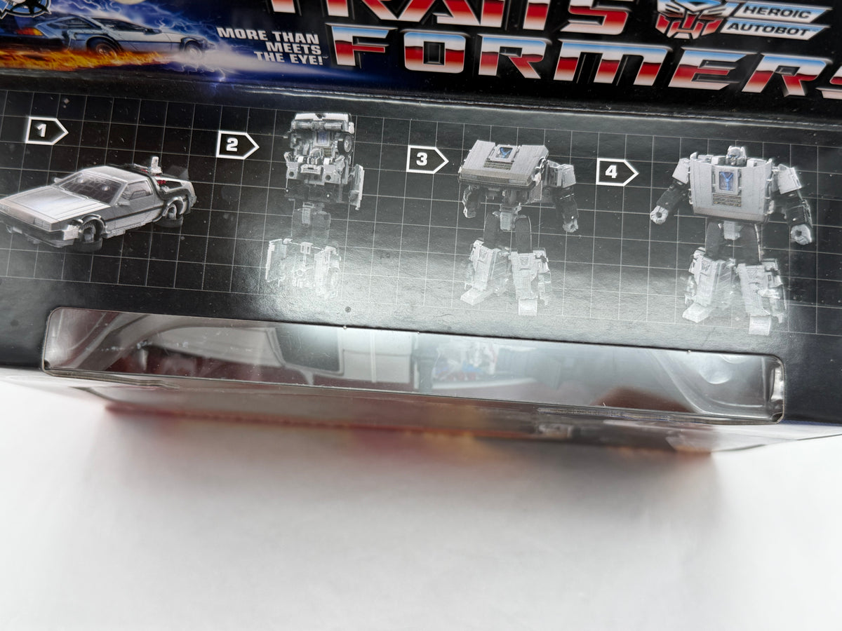 Transformers x Back to the Future Gigawatt 40th anniversary figure