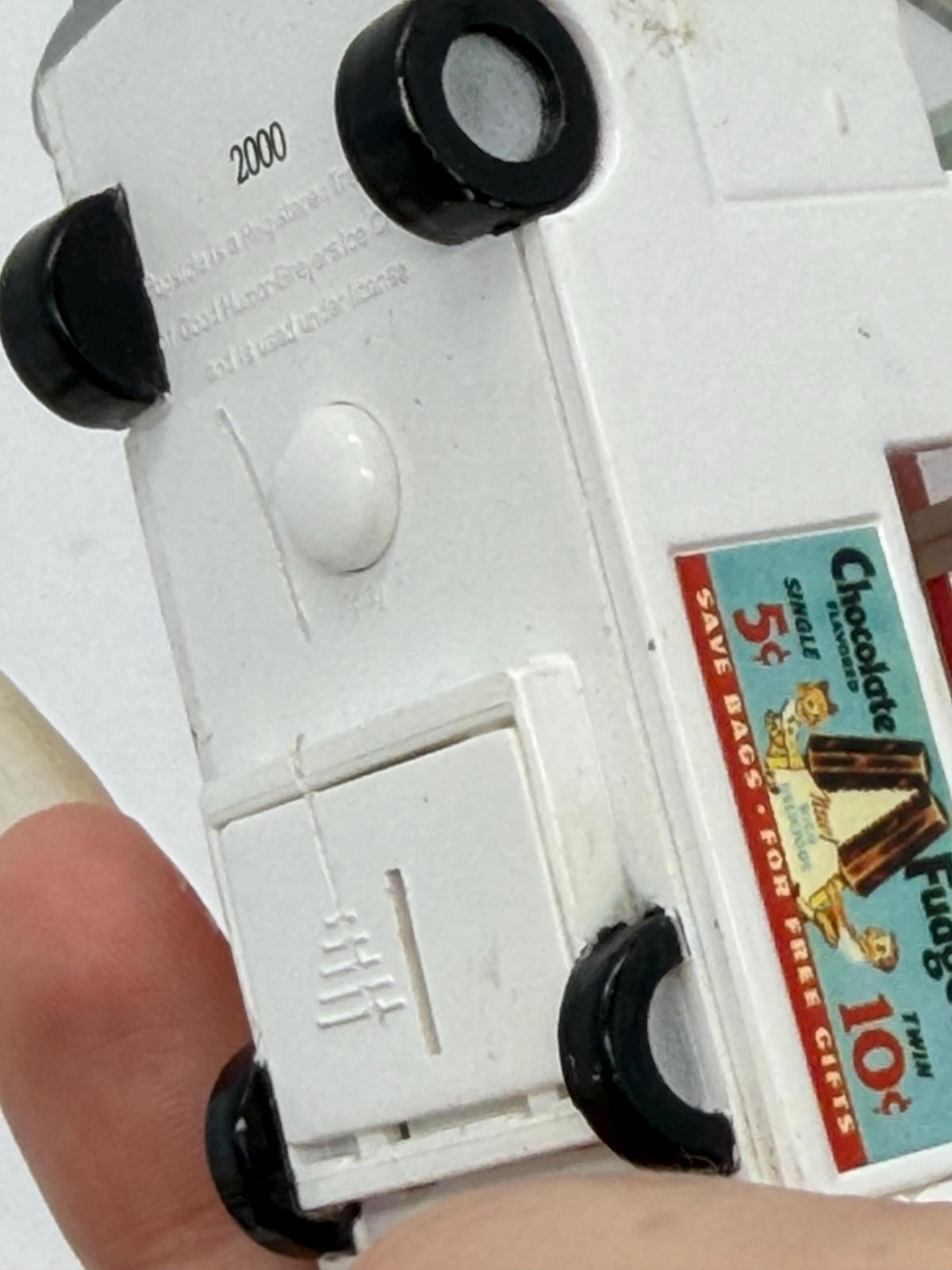 1998 Carlton Cards Popsicle brand ice cream truck ornament