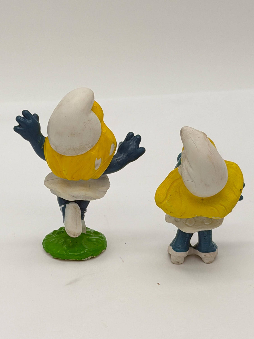 1970s Smurfs Ballerina and Flirting Smurfette by Peyo/Schleich PVC figures