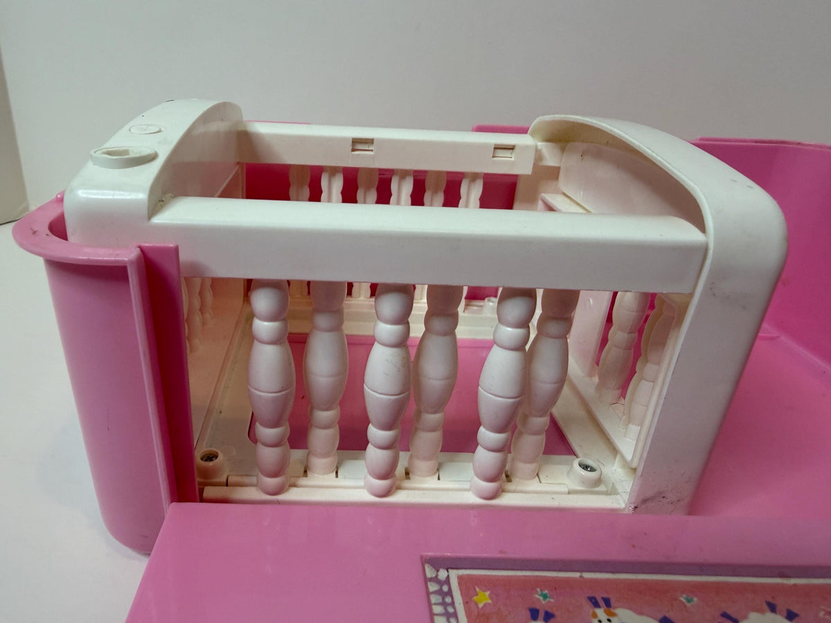 Vintage Mattel Cabbage Patch Kid Love n Go Baby Nursery case with minis