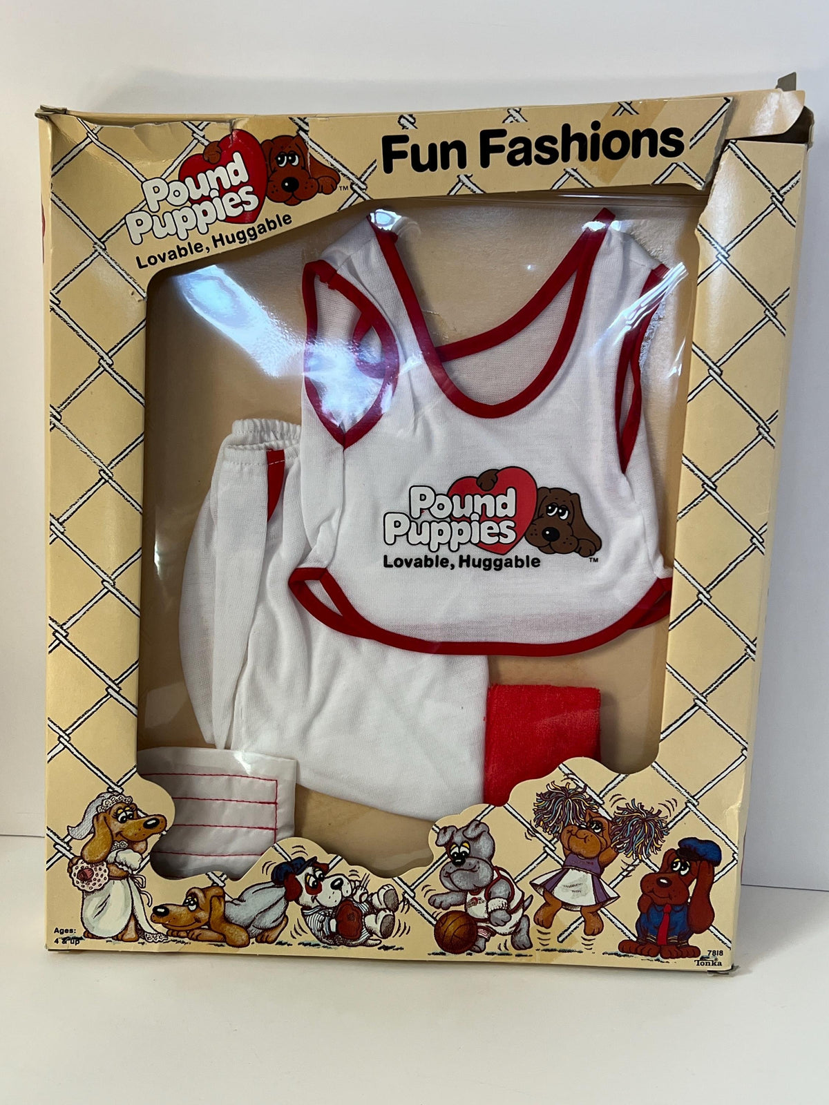 Vintage Tonka Pound Puppy Fun Fashions boxed Basketball Uniform Outfit
