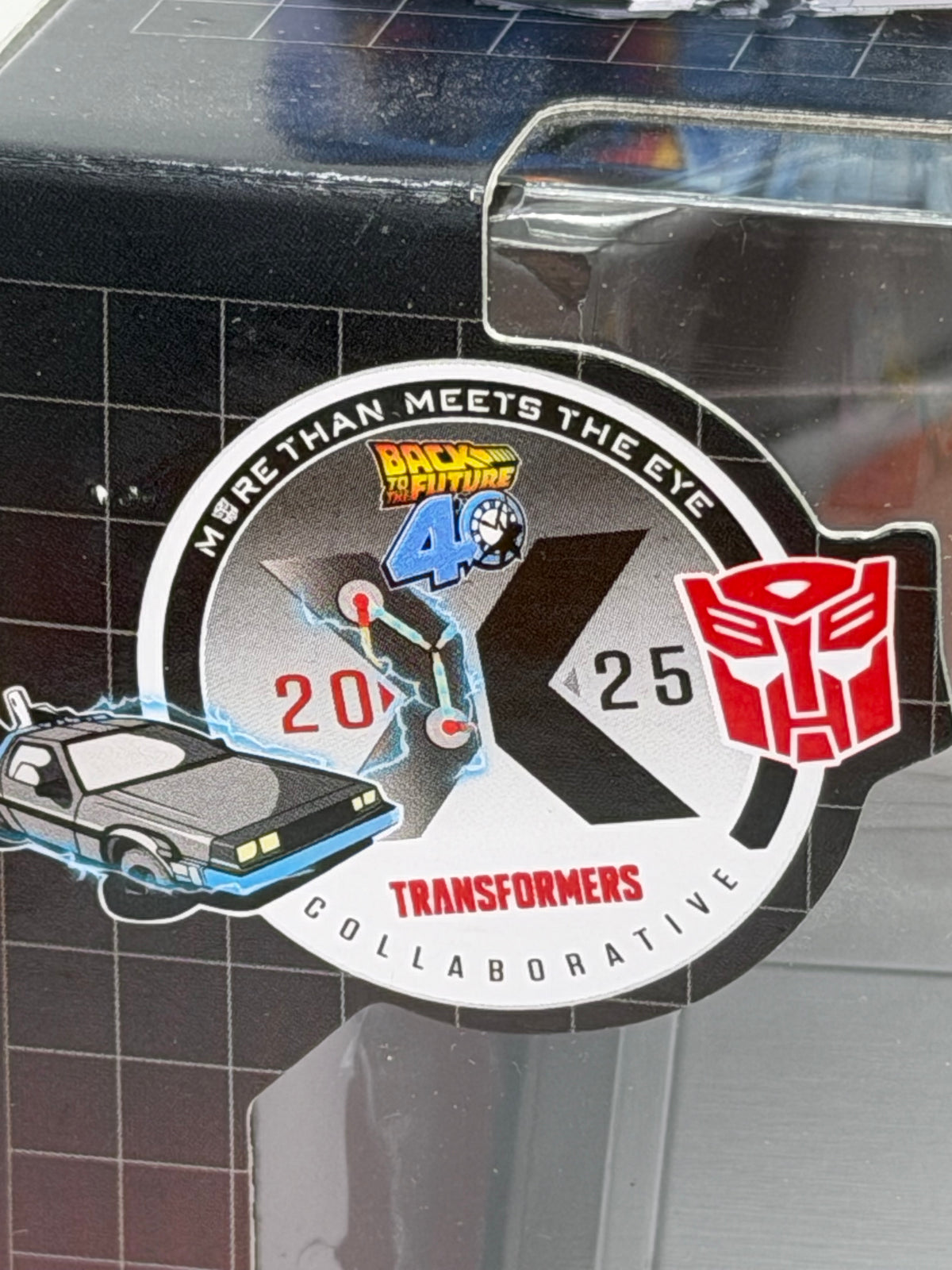 Transformers x Back to the Future Gigawatt 40th anniversary figure