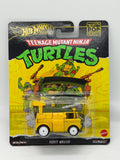 Teenage Mutant Ninja Turtles TMNT die cast Party Wagon on card