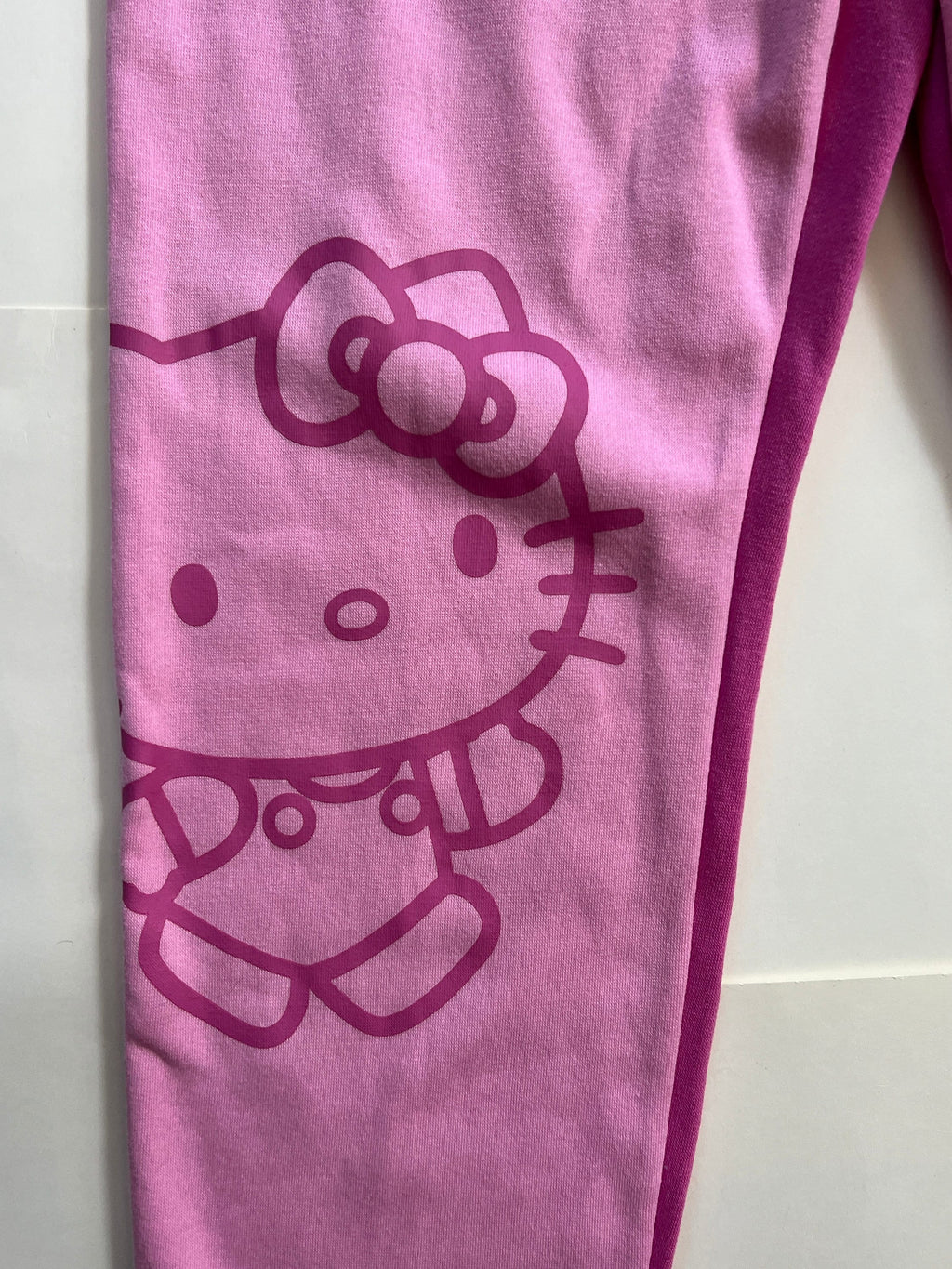 Sanrio Hello Kitty and Friends sweatpants ladies’ size M