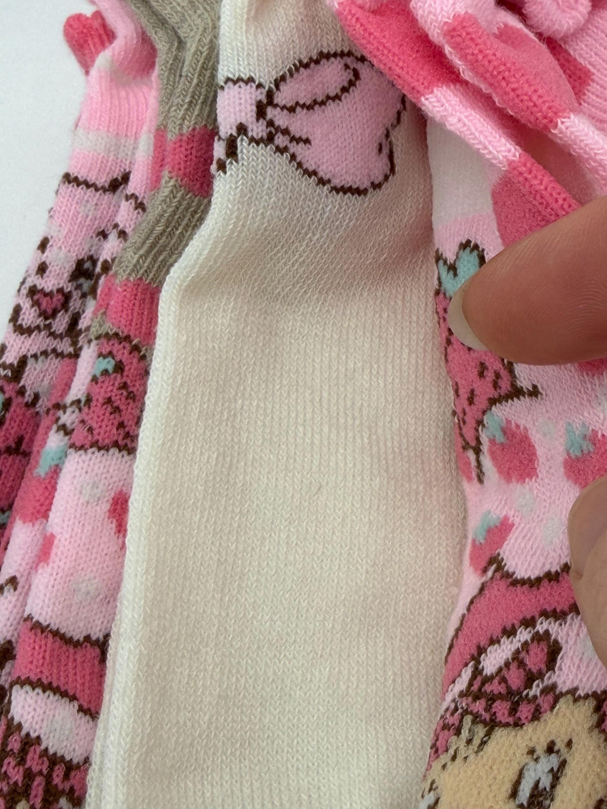 Strawberry Shortcake Ankle Socks pack of 5, ladies shoe size 9-11