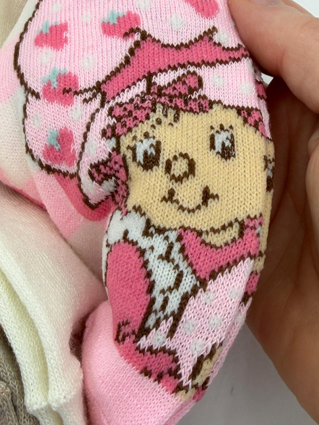 Strawberry Shortcake Ankle Socks pack of 5, ladies shoe size 9-11