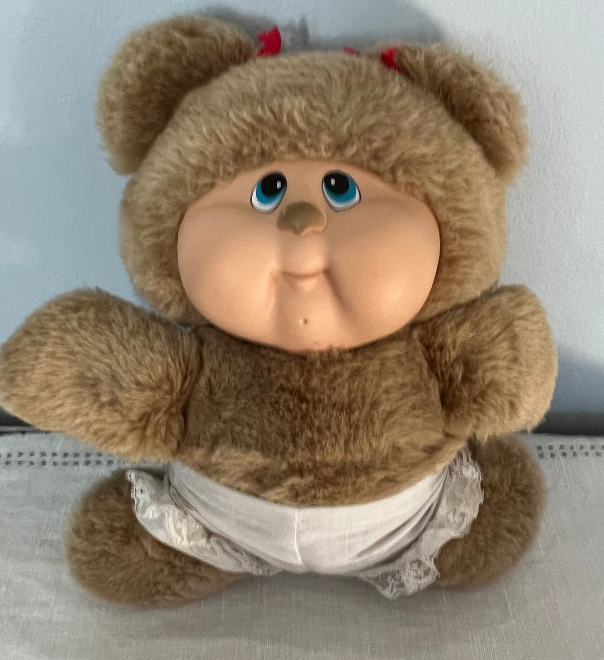 Hard to find vintage  Hasbro Softies  Under Bears