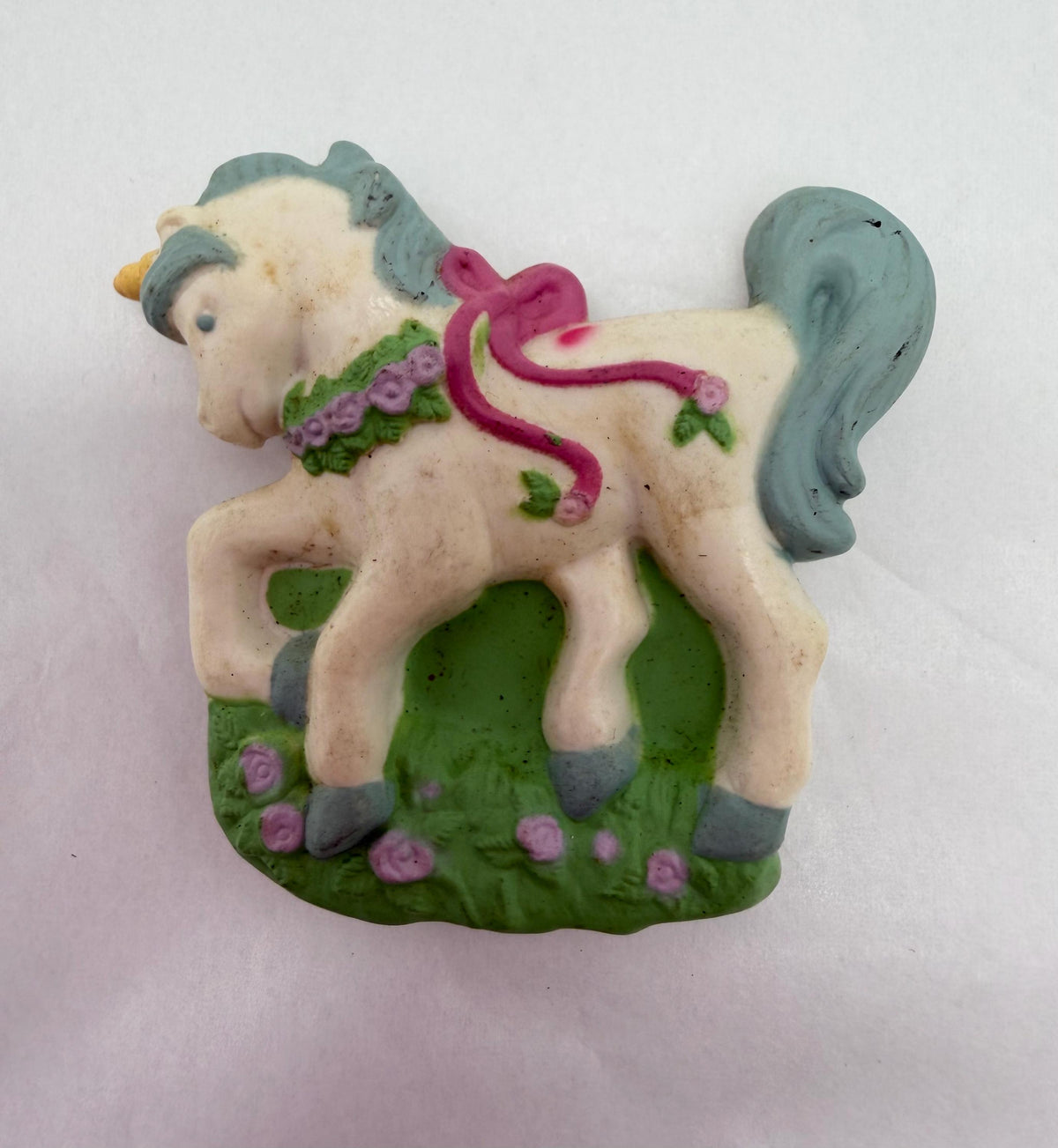Vintage 80s Avon Gift Collection  horse, heart and swan magnets set of 3