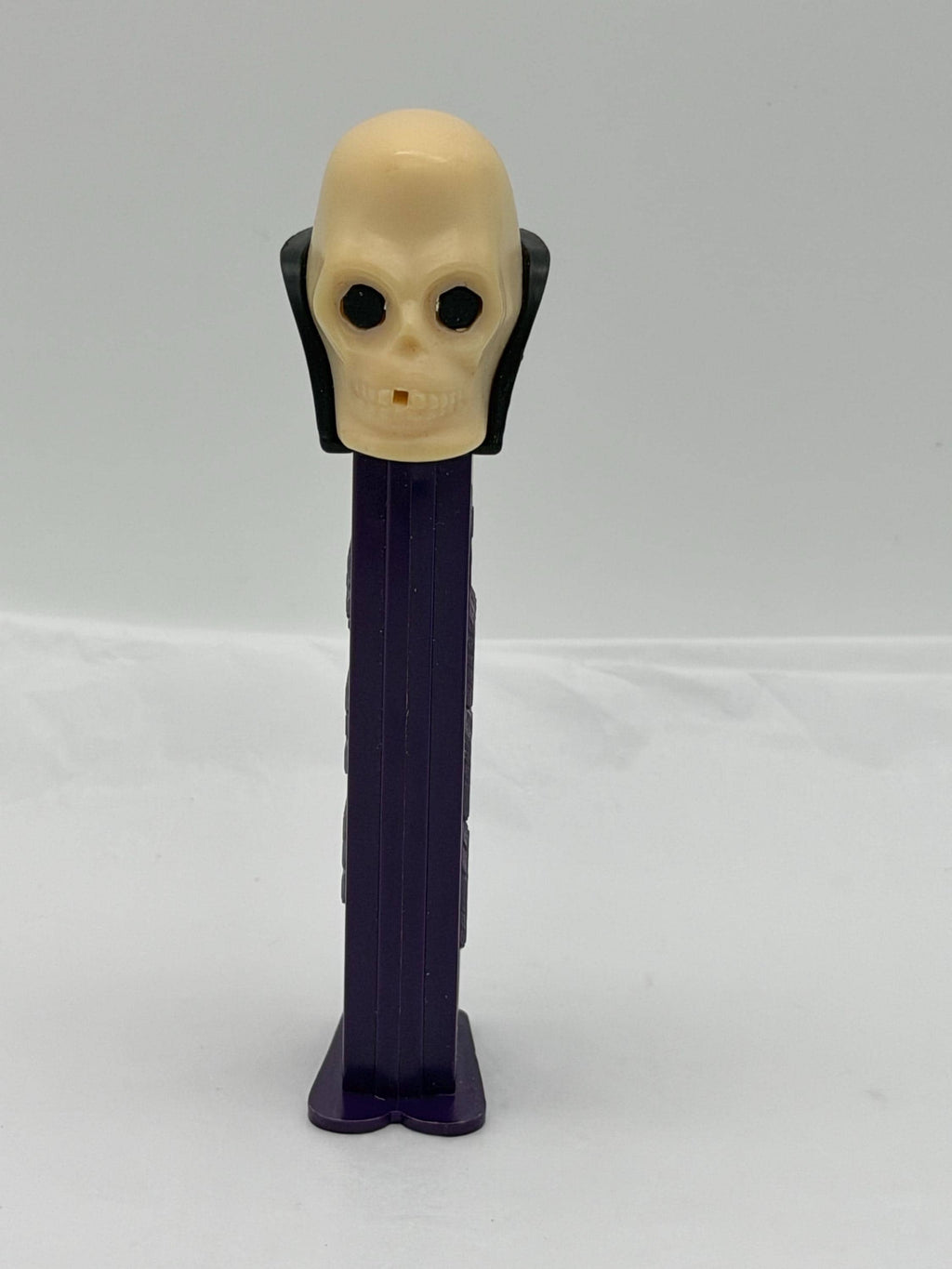 Vintage 1990s PEZ dispenser Halloween Skull made in Yugoslavia