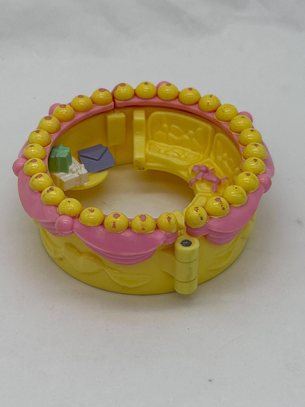 Vintage 1994 Mimi and the Goo Goos Wedding Day Cake playset bottom replacement part