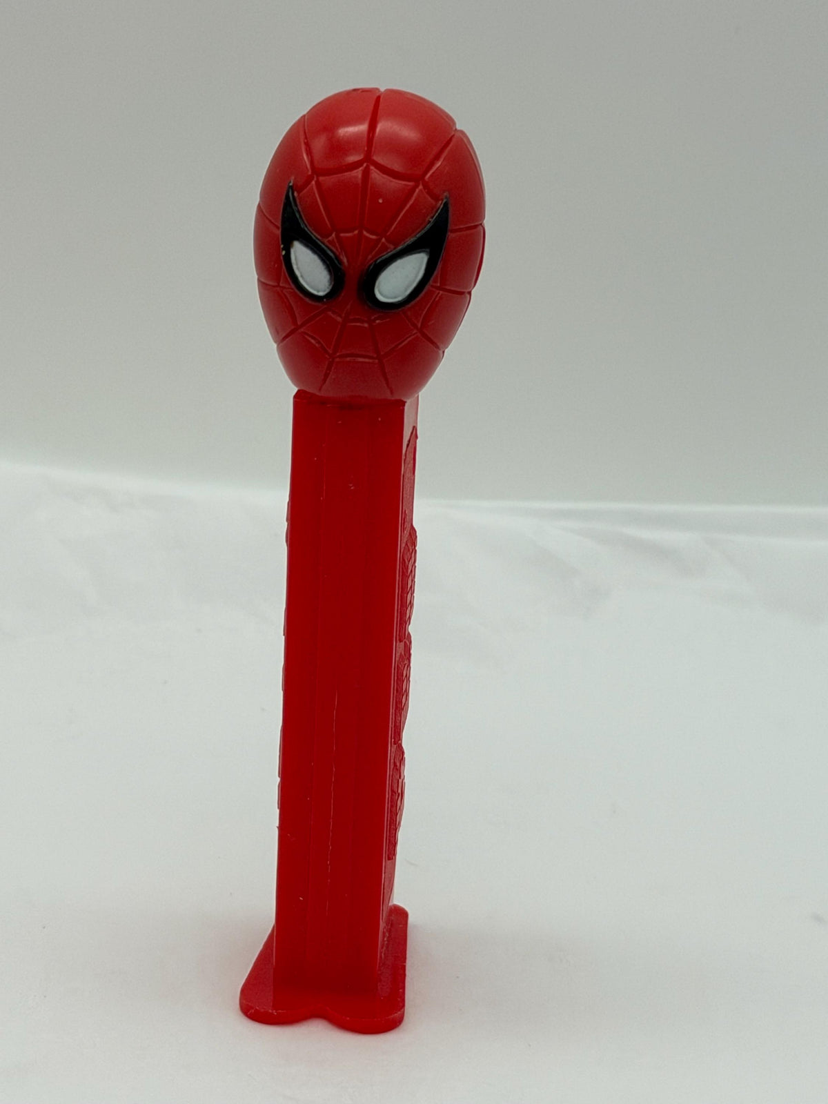 Vintage 1990s Spider Man PEZ dispenser