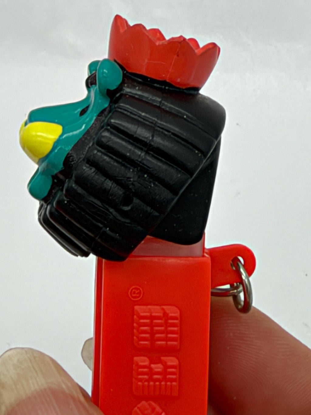 Vintage 1999 King Lion PEZ mini dispenser keychain by Basic Fun