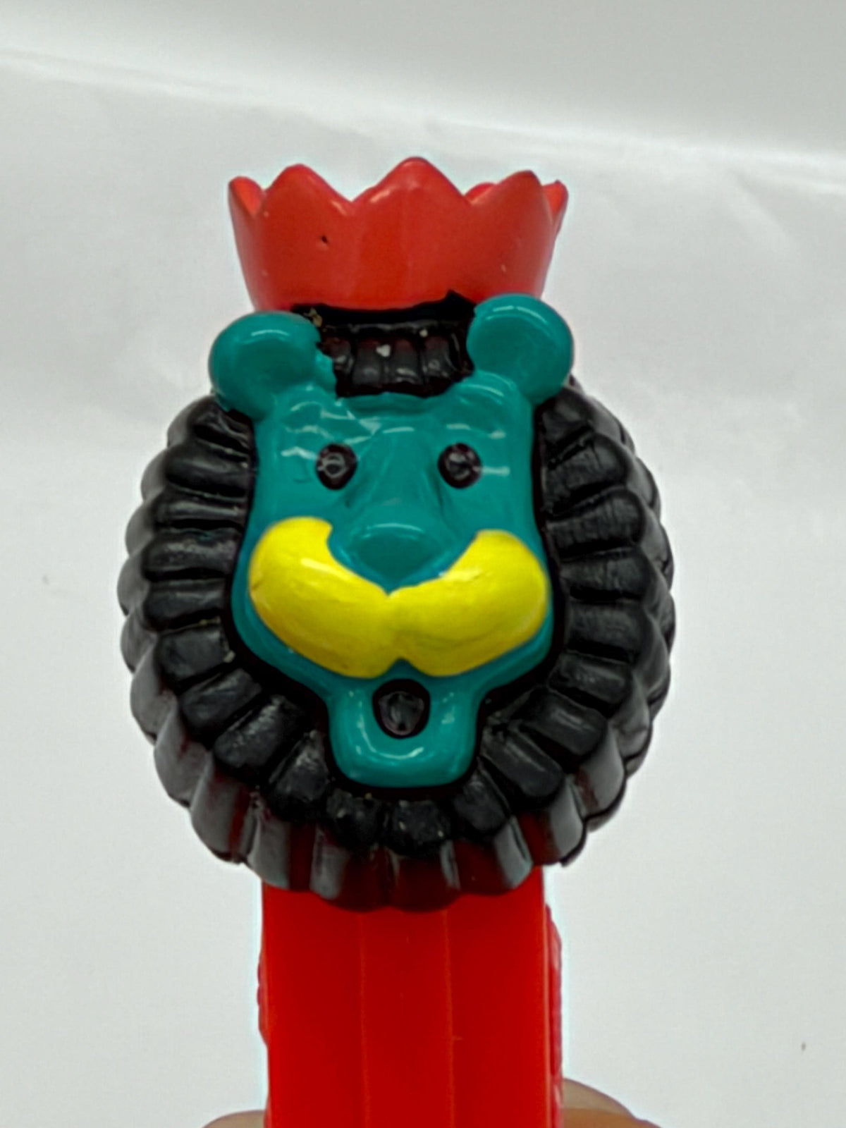 Vintage 1999 King Lion PEZ mini dispenser keychain by Basic Fun